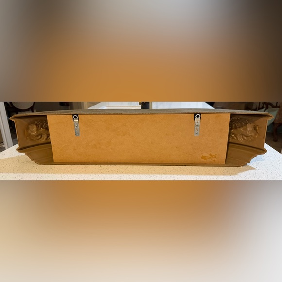 Vintage Gold Ornate Wall Shelf 34.5 - Homco Style Hollywood Regency Decor - Picture 4 of 4